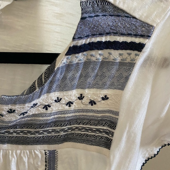 Caslon Embroidered Shirt - Picture 4 of 4